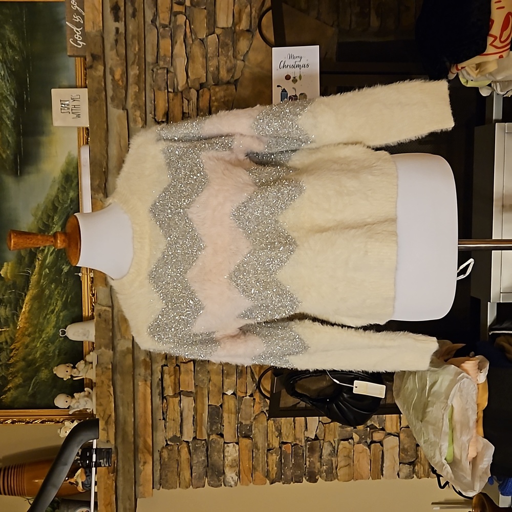 Fashion Nova Cropped Chevron Soft Fuzzy Sweater